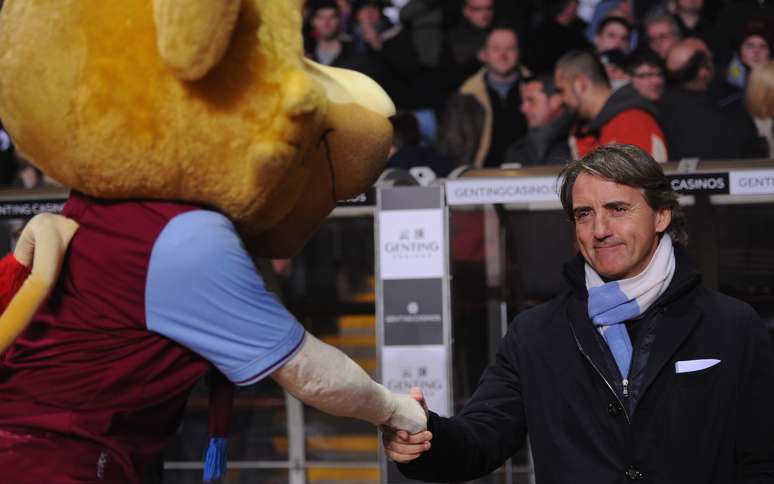 <p>Roberto Mancini tem a prefer&ecirc;ncia dos dirigentes do Zenit, caso resolva sair ou seja demitido da equipe do Manchester City</p>