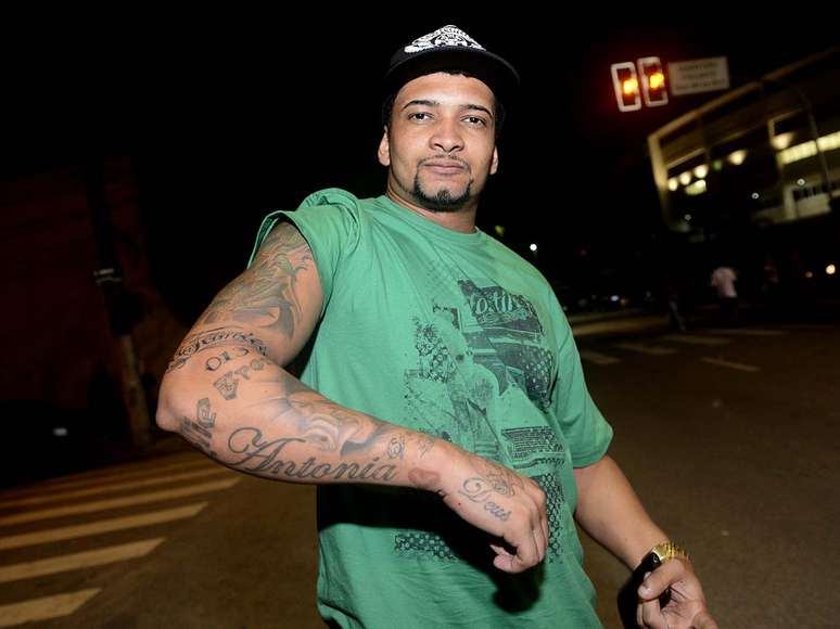 f&atilde;s chor&atilde;o