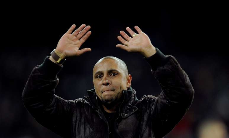 <p>Roberto Carlos est&aacute; em terceiro no Campeonato Turco com o Sivasspor</p>