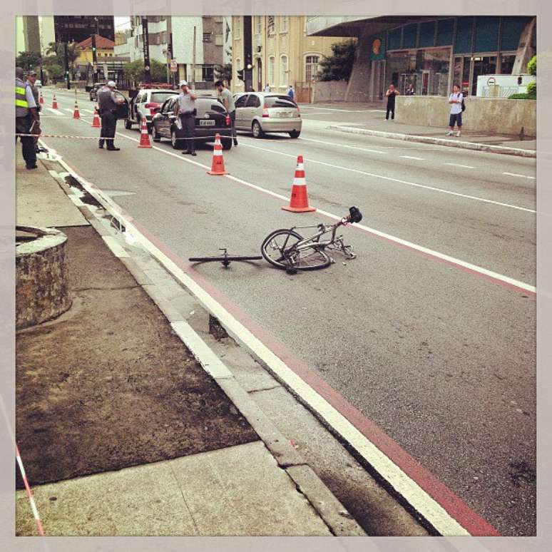 <p>O ciclista foi atropelado na ciclofaixa da avenida Paulista</p>