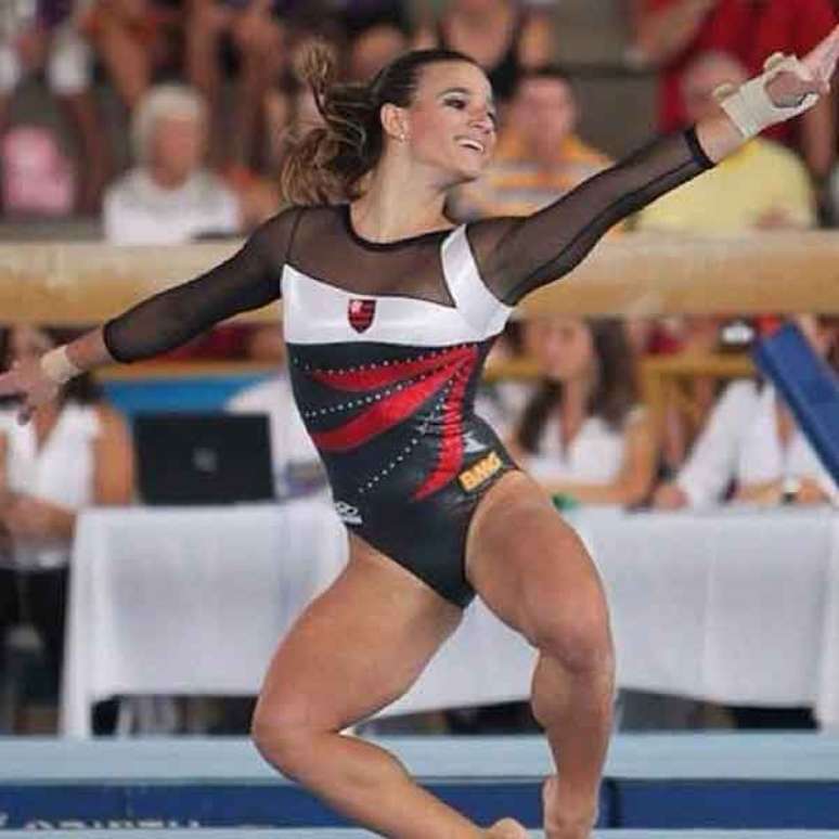 Jade Barbosa lamentou fim da equipe de ginástica do Flamengo