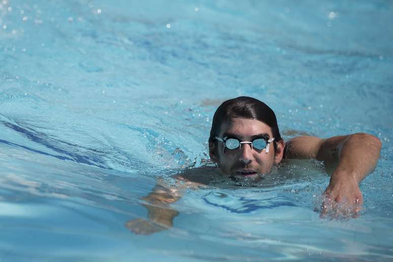 <p>Phelps poderia voltar a competir </p>