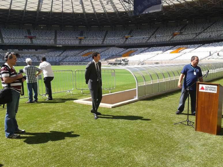 Assunto principal na visita do COL ao Mineirão foi o Estádio do Maracanã