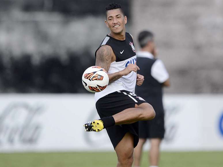 <p>Ralf será titular do Corinthians neste sábado</p>