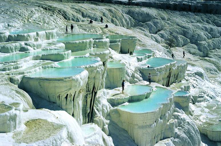 <p>As montanhas turcas escondem surpreendentes piscinas termais</p>