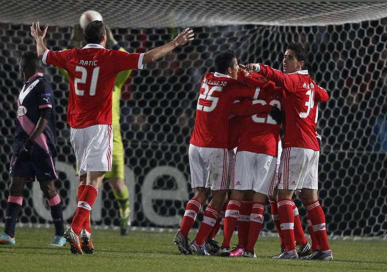 <p>Benfica empatou na França por 2 a 2, mas despachou Bordeaux</p>