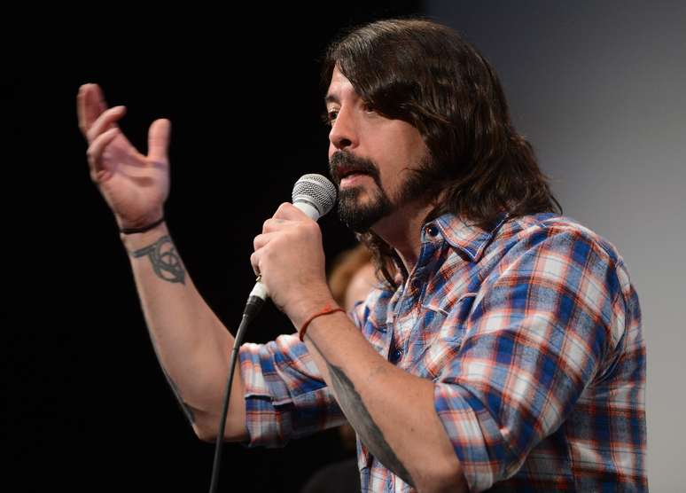 <p>Integrantes do Foo Fighters optaram pela capital mineira por "gerar mais lucro e menos custo"</p>