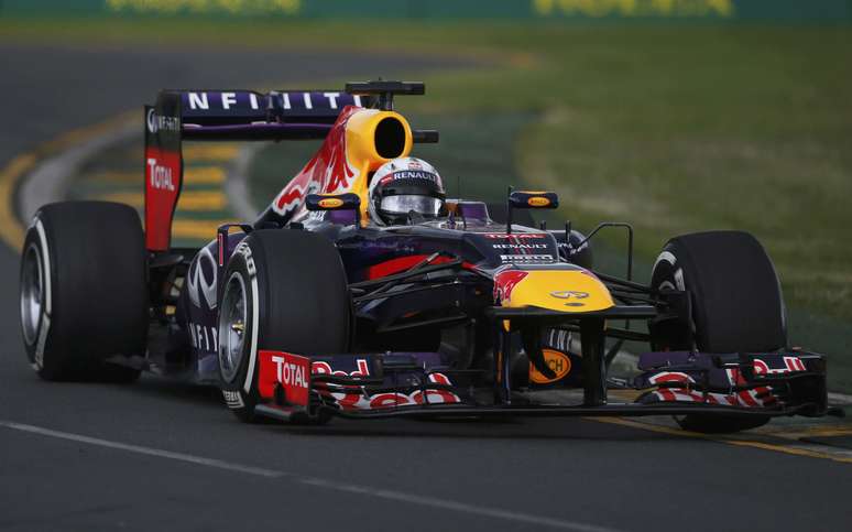 <p>Sebastian Vettel teve problemas hidráulicos no final da sessão</p>