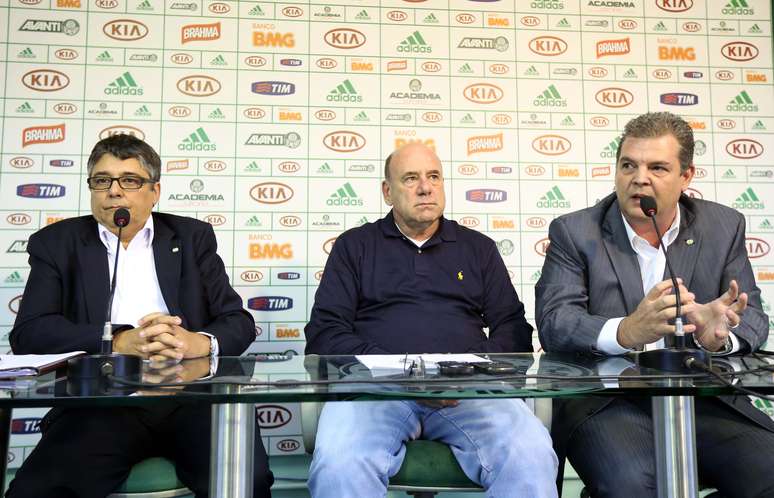 <p>Paulo Gregoraci (&agrave; esq.) e Marcelo Giannubilo (&agrave; dir.) v&atilde;o comandar o marketing do Palmeiras</p>