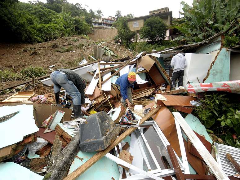 <p>O projeto pretende prevenir desastres com a ajuda de moradores das áreas de risco</p>