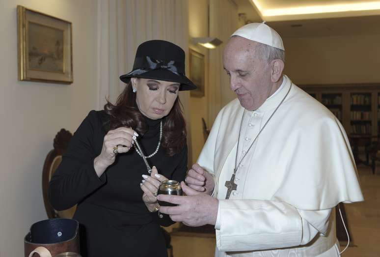 <p>Papa recebeu a presidente argentina no Vaticano</p>