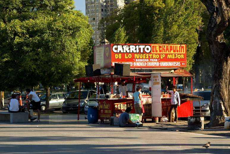 <p>Carrinhos de rua em Buenos Aires</p>