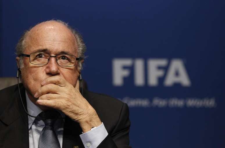 Presidente da FIFA Joseph Blatter em coletiva de imprensa na sede da FIFA em Zurique. Dois dias depois ele disse que não vai disputar uma quinta reeleição quando seu atual mandato terminar em 2015, desde que haja um candidato para substituí-lo que ele considere comprometido em continuar o trabalho de "globalizar" futebol. 19/03/2013.
