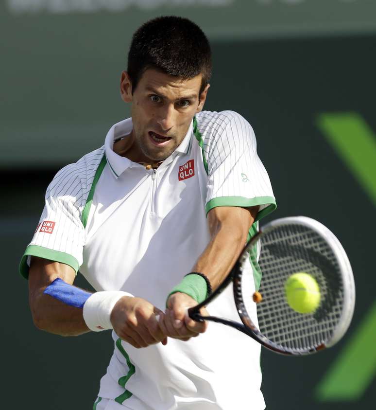 Djokovic venceu com facilidade para chegar às oitavas de final