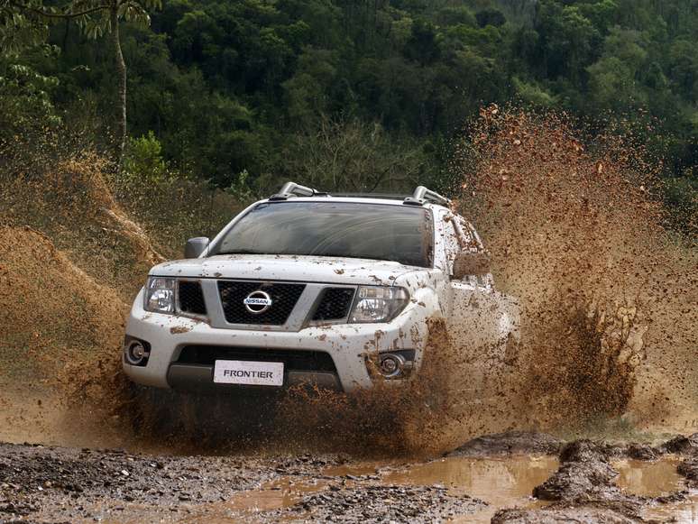 Nissan Frontier 2014 tem preços a partir de R$ 91.990