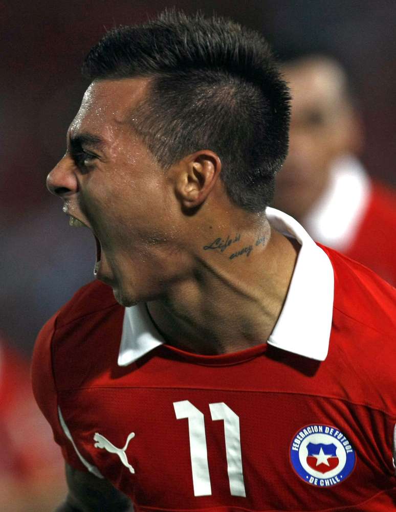 <p>Gremista Vargas fez o segundo gol da vitória do Chile</p>