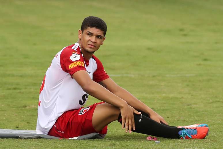 <p>Den&iacute;lson volta a ficar &agrave; disposi&ccedil;&atilde;o de Ney Franco no Vasco</p>