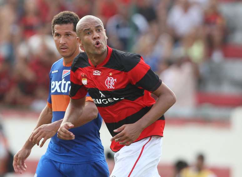 <p>Alex Silva foi um dos alvos da torcida do Flamengo durante derrota para o Audax</p>