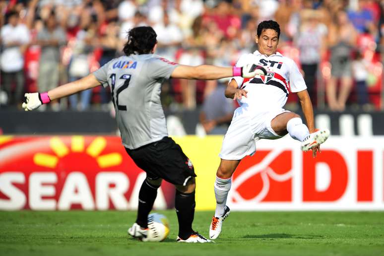 <p>Ganso teve boa atua&ccedil;&atilde;o no cl&aacute;ssico entre S&atilde;o Paulo e Corinthians</p>