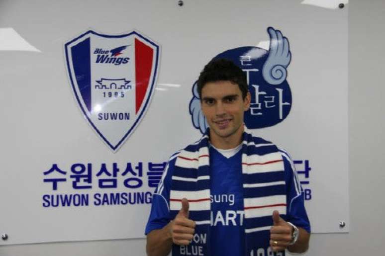 Rodrigo Pimp&atilde;o, ex-Vasco e Paran&aacute;, atua pelo Suwon Samsung Bluewings 