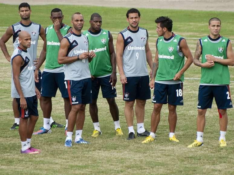 Jogadores do Flu participam de treino antes de partida contra o Resende no sábado