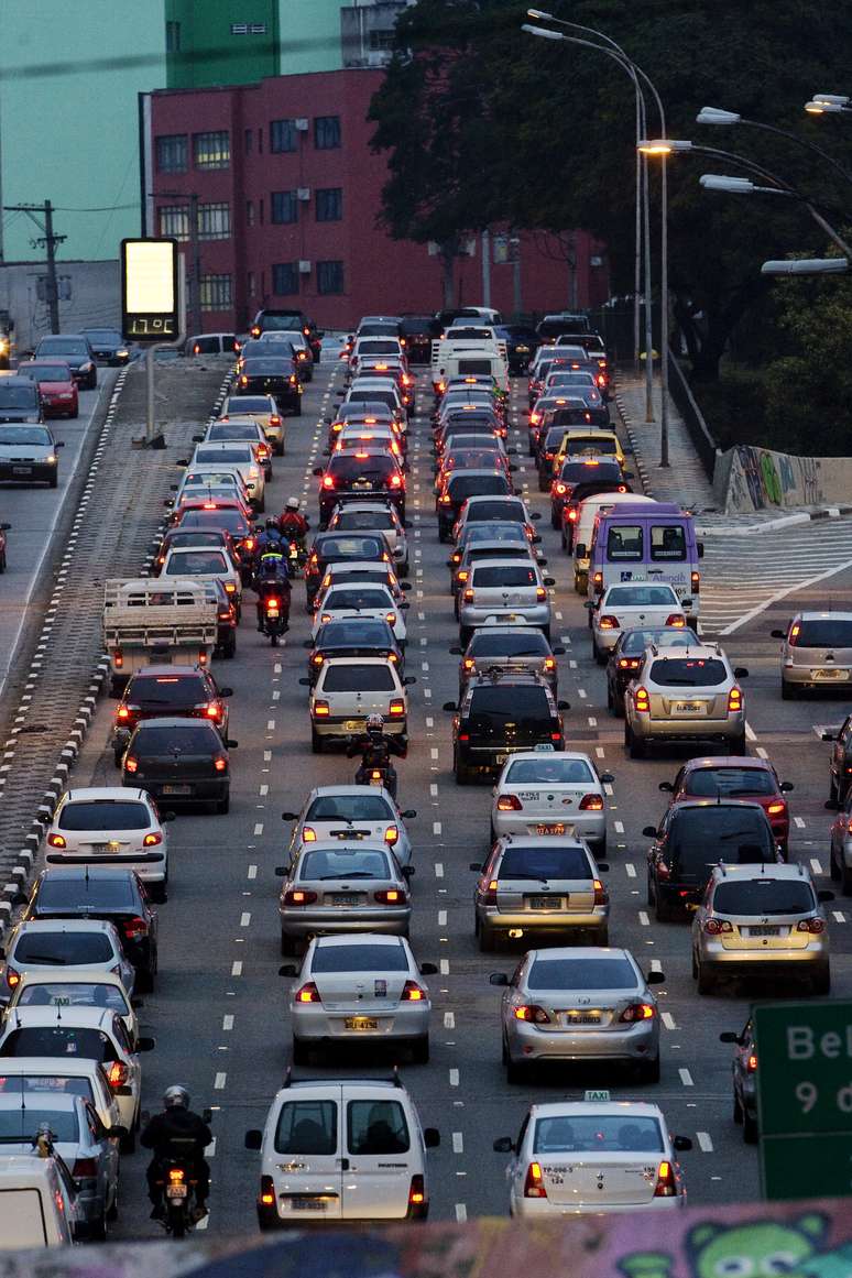 <p>Custo para manter um carro por três ano em São Paulo ficou perto de R$ 262 mil</p>