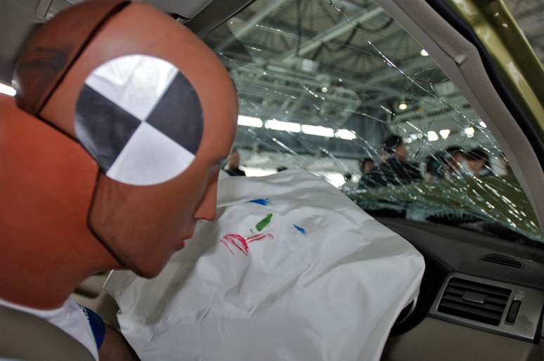 Airbags fabricados no Japão podem apresentar defeito