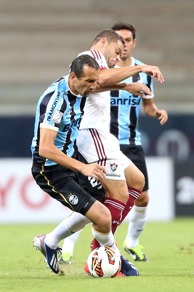 <p>Barcos disse que time n&atilde;o pode ficar 90 minutos se defendendo</p>