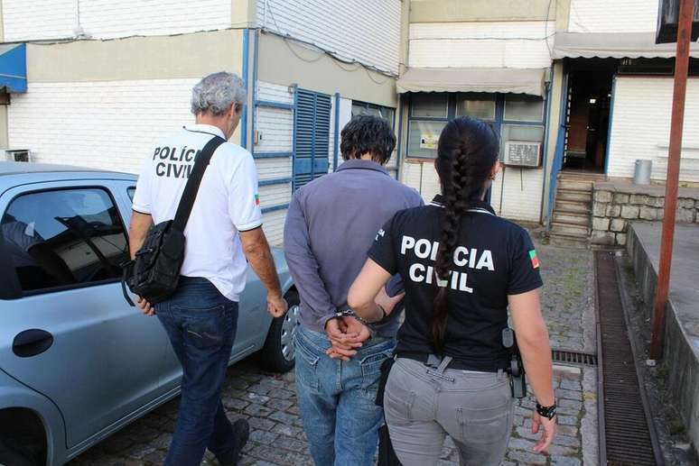 Operação da Polícia Civil prende quadrilha de roubo e furto de veículos no Rio Grande do Sul