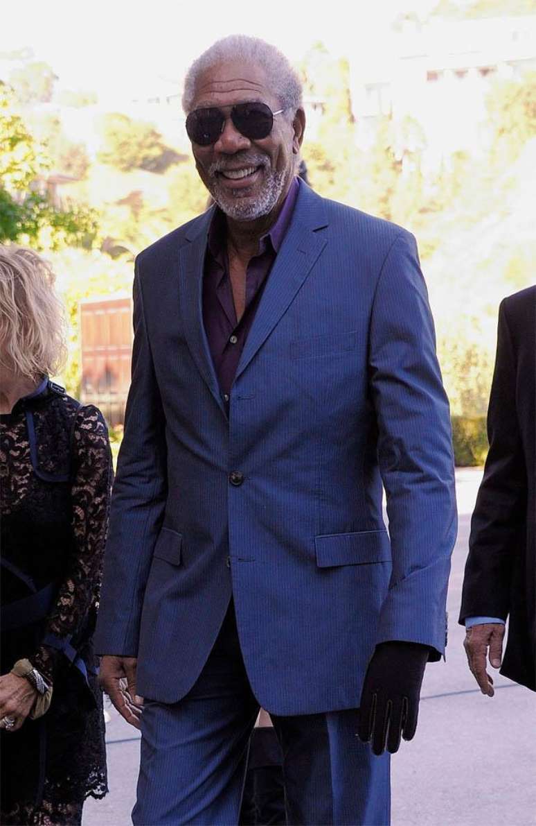 <p>Morgan Freeman</p>