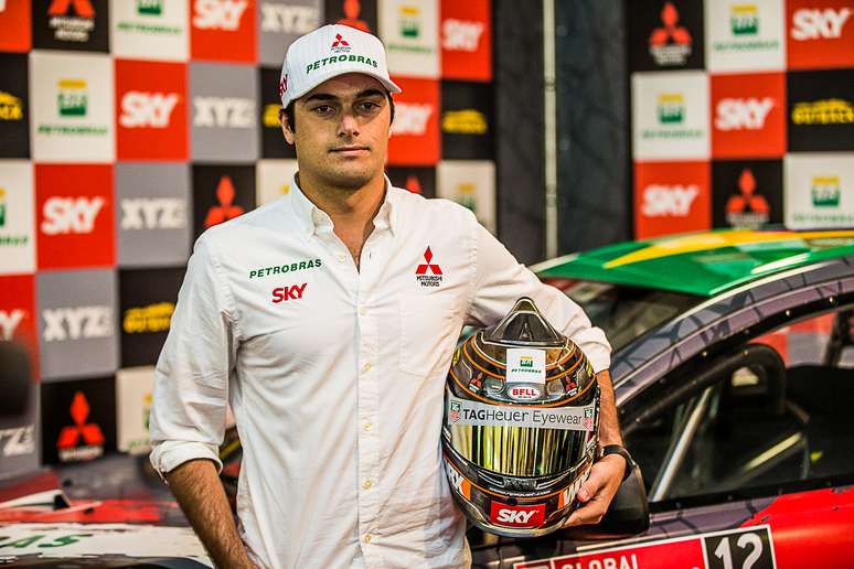 <p>Nelsinho competirá ao lado de Guilherme Spinelli em carro da Mitsubishi</p>