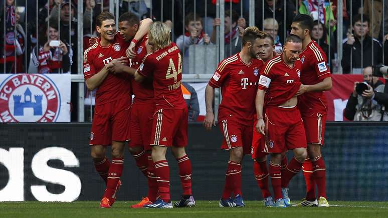 Campeão antecipado do Campeonato Alemão, o Bayern goleou o Nuremberg com seu time reserva