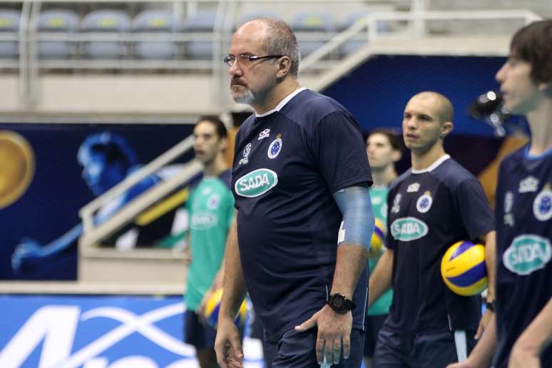 Argentino Marcelo Mendez busca o bicampeonato à frente da equipe do Sada Cruzeiro