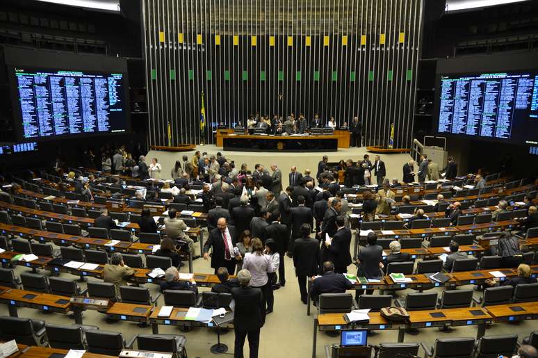 Congresso seria o respons&aacute;vel por escolher o primeiro-ministro se o Brasil fosse parlamentarista