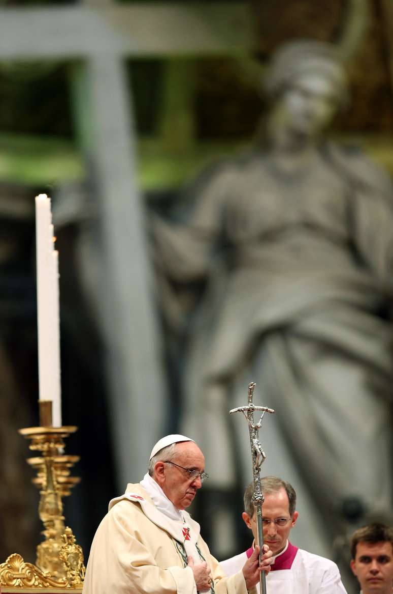 O papa Francisco afirmou estar seguindo "de perto os eventos que estão acontecendo" na Venezuela