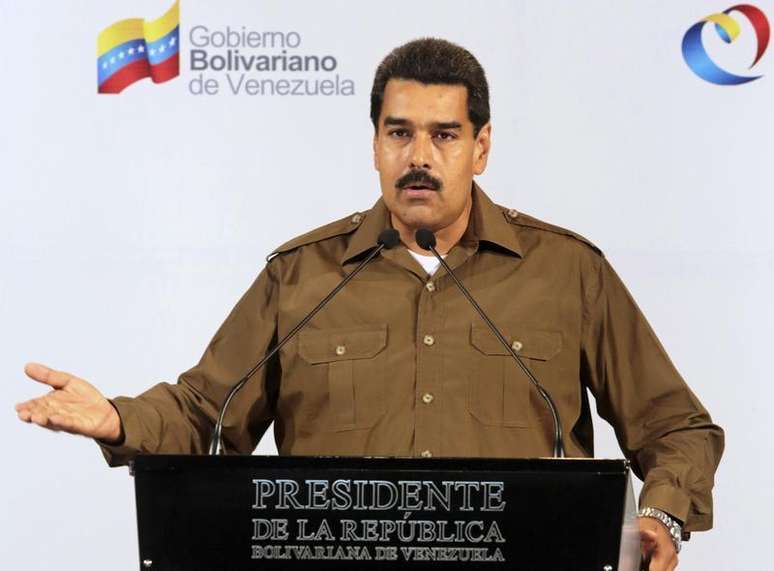 Presidente da Venezuela, Nicol&aacute;s Maduro, concede entrevista coletiva em Caracas. Maduro anunciou no domingo uma ampla reestrutura&ccedil;&atilde;o de gabinete que tira o Minist&eacute;rio das Finan&ccedil;as de Jorge Giordani, um dos mentores dos complexos controles cambiais e de pre&ccedil;os aplicados h&aacute; uma d&eacute;cada no pa&iacute;s. 21/04/2012