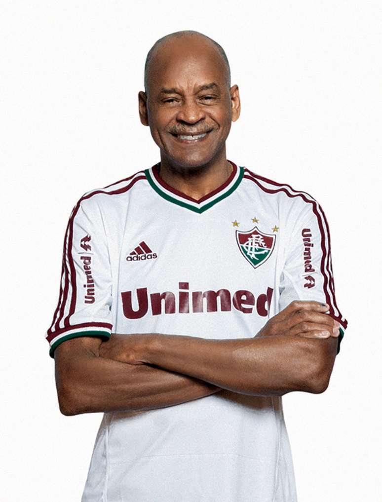 <p>Atacante é o principal homenageado em novo uniforme</p>