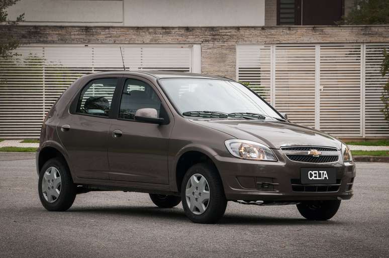 Chevrolet Celta - 3.528 unidades