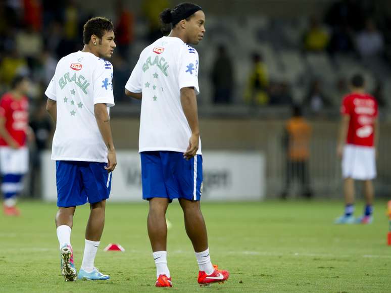 <p>Ronaldinho foi bastante apoiado por parte da torcida no Mineirão</p>
