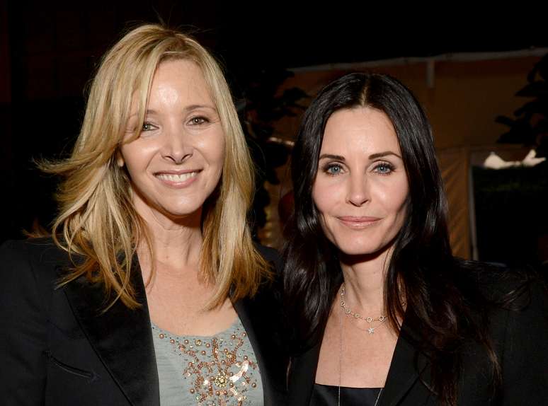 <p>Lisa Kudrow e Courteney Cox jantaram com Jennifer Aniston em Hollywood</p>