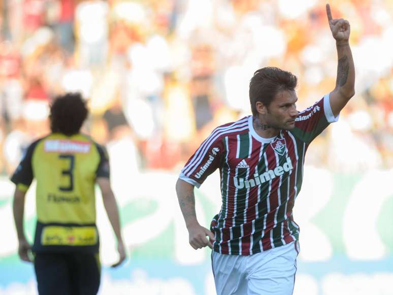 <p>Rafael Sóbis brilhou desde o começo do jogo</p>