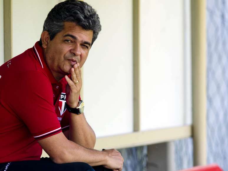 <p>São Paulo de Ney Franco, que venceu nas duas primeiras rodada, pega o Atlético-MG em meio a desfalques</p>