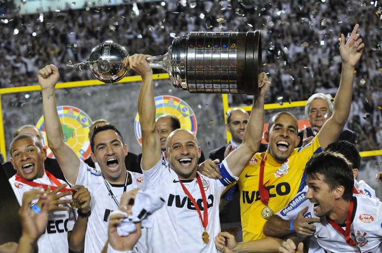 <p>Corinthians venceu a Libertadores 2012 contra o Boca Juniors na final</p>