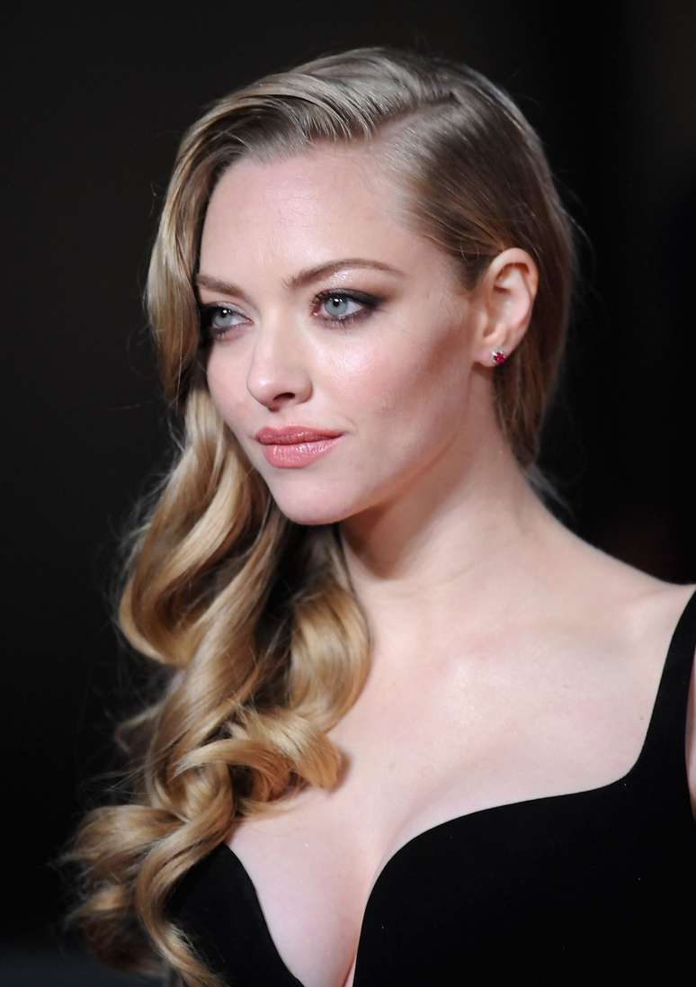 Amanda Seyfried não deixará pai ver suas cenas de nudez em filme