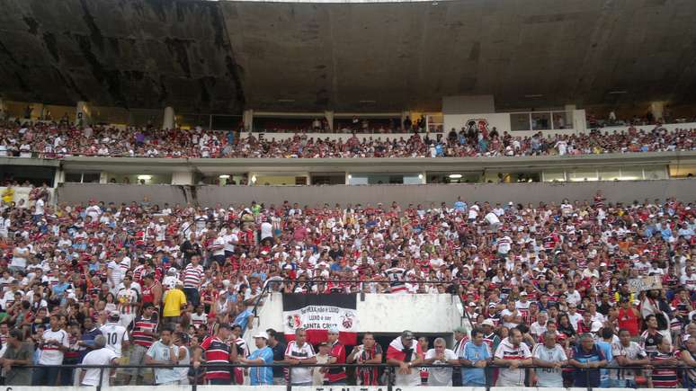 Em 2011, Santa Cruz acabou com sequência de cinco títulos seguidos do Sport