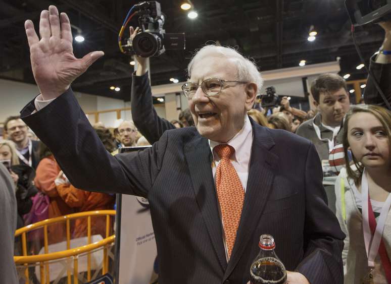 <p>Warren Buffett é presidente do conselho e CEO da Berkshire Hathaway</p>