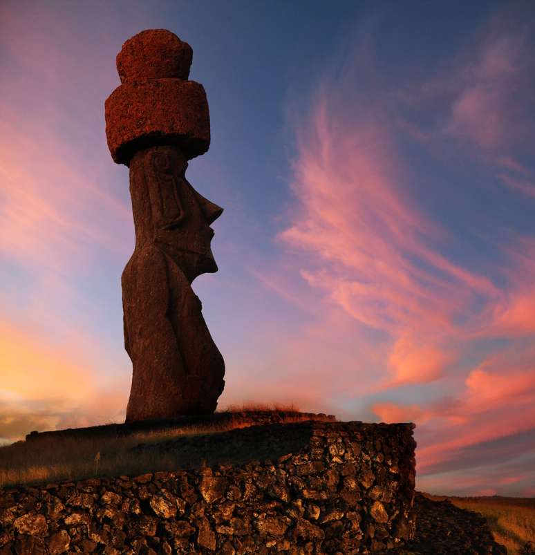 <p>A Ilha de Páscoa encanta por seu visual e seus mistérios</p>