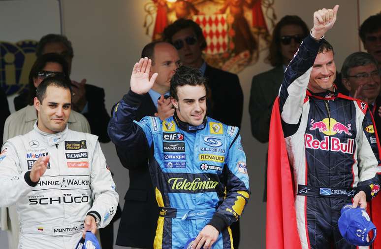 <p>Em 2006, Coulthard conquistou o primeiro p&oacute;dio da Red Bull, gra&ccedil;as ao terceiro lugar no Grande Pr&ecirc;mio&nbsp;de M&ocirc;naco</p>