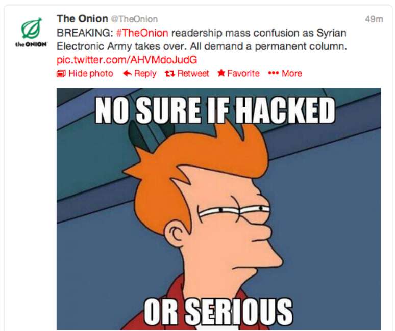 Imagem mostra tuíte feito pela conta do The Onion em que os hackers brincam com a situação
