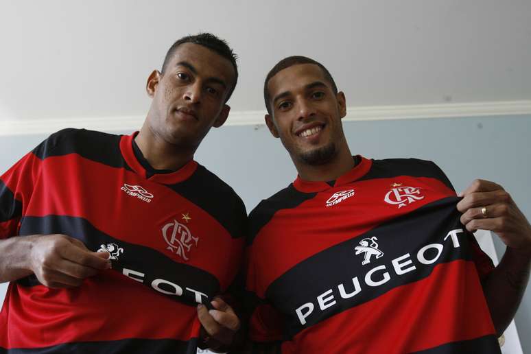<p>Paulinho e Diego Silva apresentaram suas características</p>